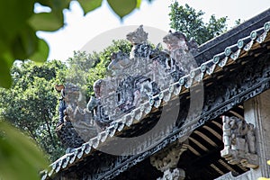 Guangzhou, China`s famous tourist attractions, Chen ancestral hall, roof with lime molding process to produce decorative works of