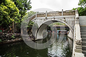 Guangzhou, Guangdong, China famous tourist attractions in the ink Park, a Ming Dynasty architectural style carved stone bridges