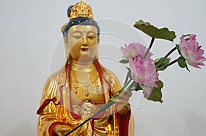 Guanyin Bodhisattva statue