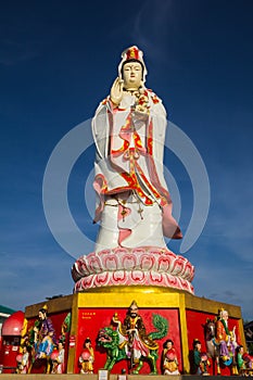 Guanyin statue