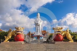 Guanyin on top of Chung Cheng park photo