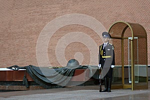 Guard of honour at post in Alexanders garden in Moscow