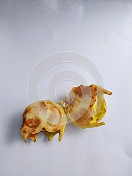 Bellucia axinanthera