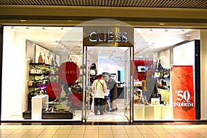 Guess Store