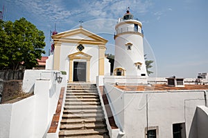 Faro fortaleza a capilla en macao 