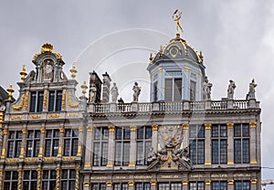 Guild houses La Bouette and Le Roy d`Espagne, Grand Place, Brussels, Belgium