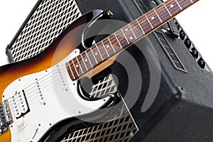 Guitar amplifier and electricguitar