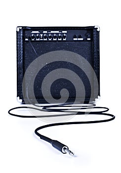 Guitar aplifier with cable