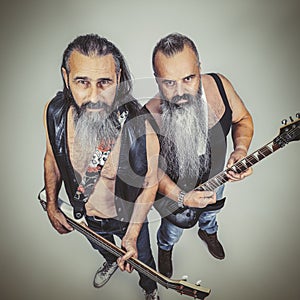 Guitarist and bassist with long beards