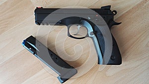 Gun CZ75 Shadow