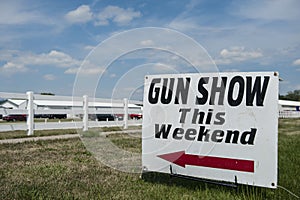Gun show sign