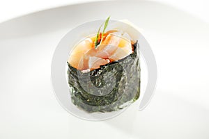 Gunkan Sushi Roll