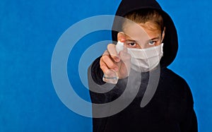 The guy in the mask with a black shirt uses hand shampoo to cleanse the hand and prevent the spread of bacteria and viruses.