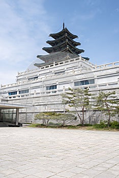 Gyeongbokgung, or the Palace of Felicitous Blessing