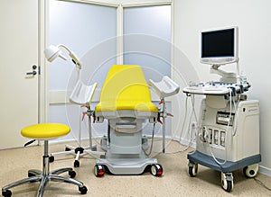 Gynecological cabinet with equipment