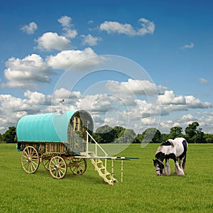 Gypsy Wagon, Caravan