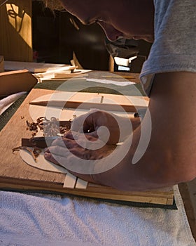 H13 Luthier at work photo