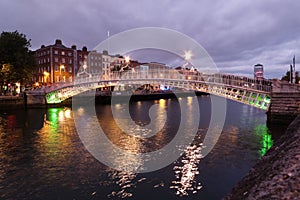 Ha'Penny bridge