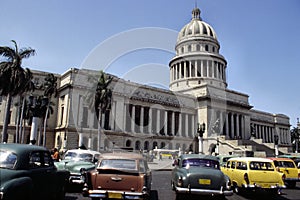 Habana capitolio photo