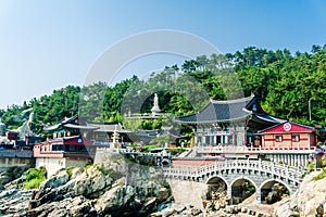 Haedong Yonggungsa, Chinese buddhism temple located on the rock