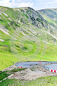 Hairpins on Transalpina mountain road