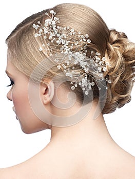 Hairstyle with hair accessory