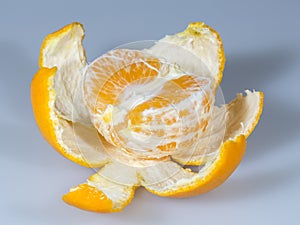 Half Clementine with Peal