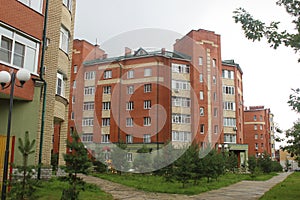 The pedestrian zone of Komsomolskaya Street in Fryazino. photo