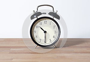 It is half past ten o`clock