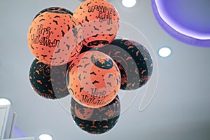 Halloween balloons in orange and black with a pattern