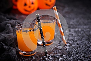 Halloween pumpkin orange cocktails