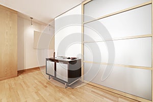 Hallway of a house with beech carpentry, parquet floors