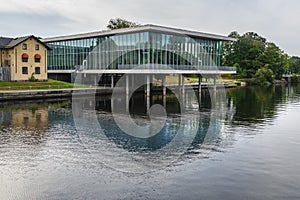 Halmstads Stadsbibliotek, modern modern city library the east bank of the river between