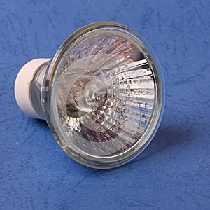 Halogen lighting bulb