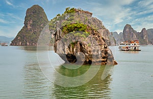 Halong Bay Beautiful Natural Wonder