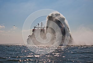 HAM 316 front rainbowing