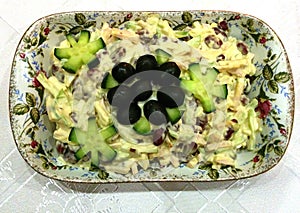 Ham, cheese and beans salad