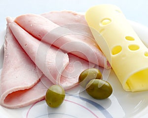 Ham, cheese and olives