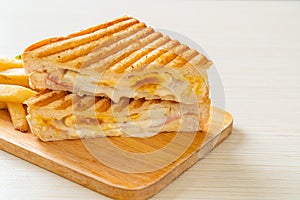 Ham cheese sandwich with egg