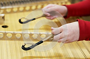 Hammered dulcimer musical instrument