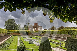 Hampton Court Garden