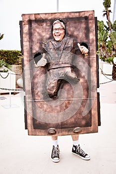 Han Solo carbonite cosplay