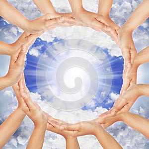 Hand cycle teamwork with solar power