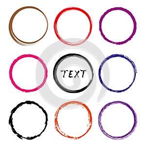 Hand drawn vector circles line sketch set. frames.