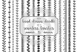 15 Hand drawn doodle seamless brushes