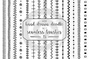15 Hand drawn doodle seamless brushes