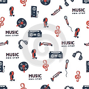 Hand drawn musical instruments collection seamless pattern. sheet music recorder record microphone trumpet speaker