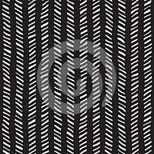 Hand drawn seamless pattern. Abstract geometric tiling background in black and white. Vector stylish doodle line lattice