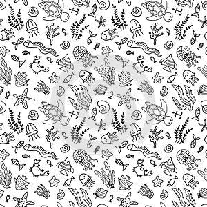 Hand drawn seamless pattern with underwater animals. Ocean, sea life. Nautical background