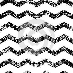 Hand drawn vector zigzag line grunge seamless pattern. Abstract black and white old texture background.
